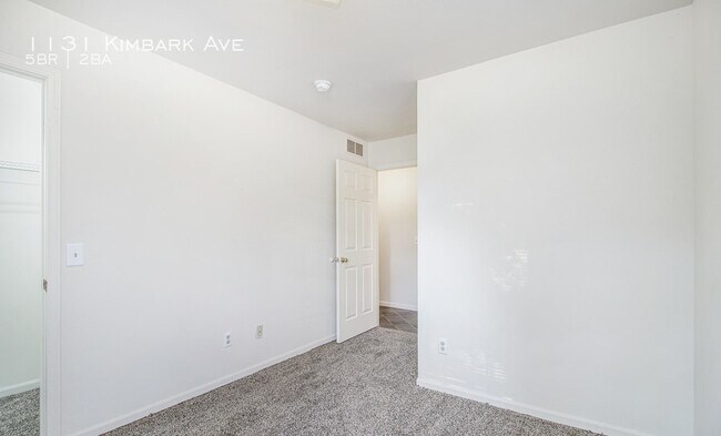 Foto del edificio - 1131 Kimbark Ave