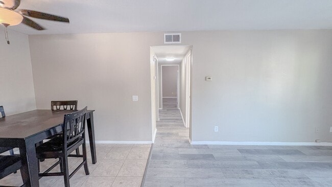 Building Photo - Low rent! Fully Renovated 2BR Condo Gated ...