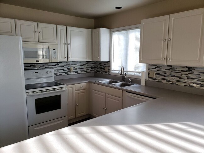 Foto del edificio - 2002 Middletown Dr