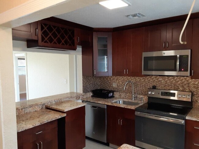 Foto del edificio - 1021 NW 45th St