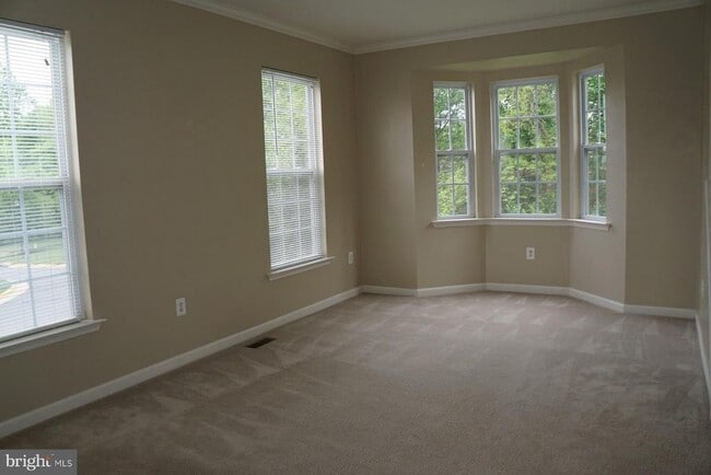 Building Photo - 20515 Blue Heron Terrace