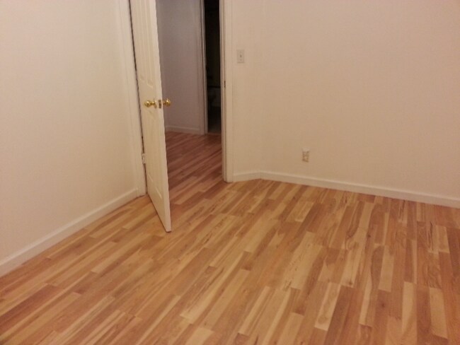 Foto del edificio - 22904 Grand St