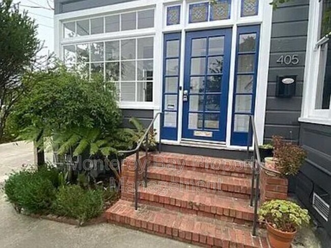 Foto del edificio - 405 Forest Ave