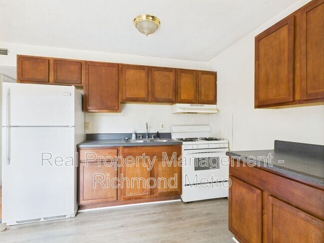 Foto del edificio - 3202 Midlothian Tpke