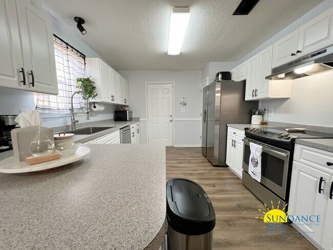 Building Photo - 3 Bedroom Home in Waterford Estates in Mar...