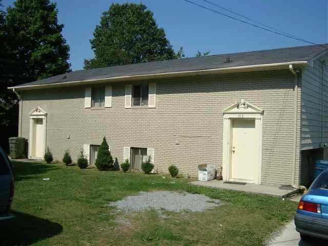 Primary Photo - 713-715 Jaybird Rd
