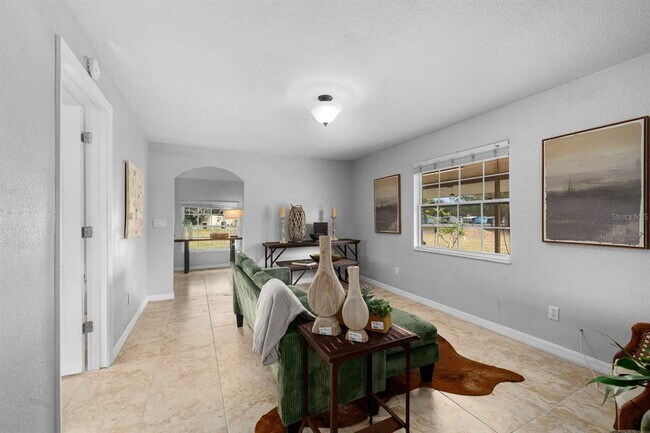 Foto del edificio - 2730 W Highland St