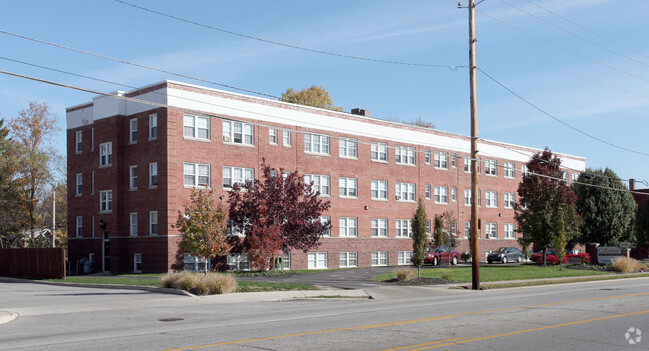 Building Photo - SUITES OF IRVINGTON