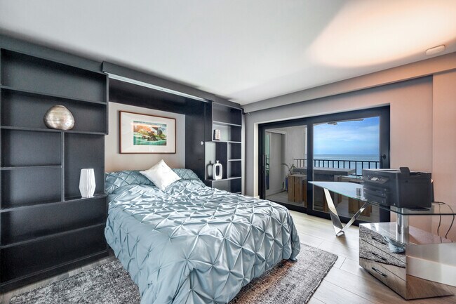 Foto del edificio - 3951 Gulf Shore Blvd N