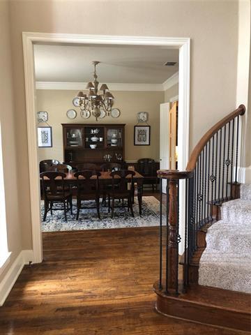 Foto del edificio - 5901 Toppingham St