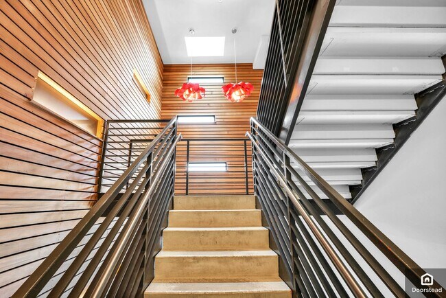 Foto del edificio - 50 Jerrold Ave