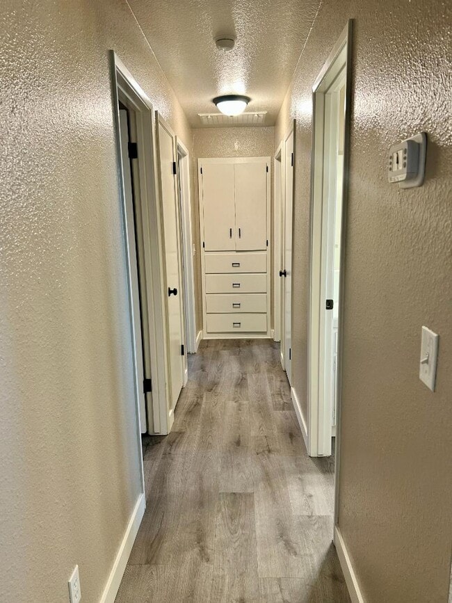 Building Photo - 285 Rutgers Ave