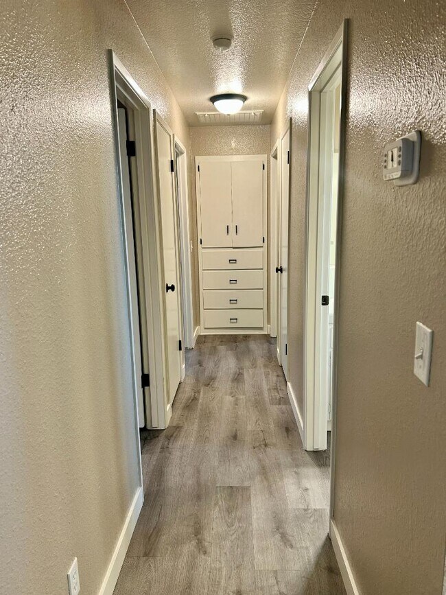 Foto del edificio - 285 Rutgers Ave