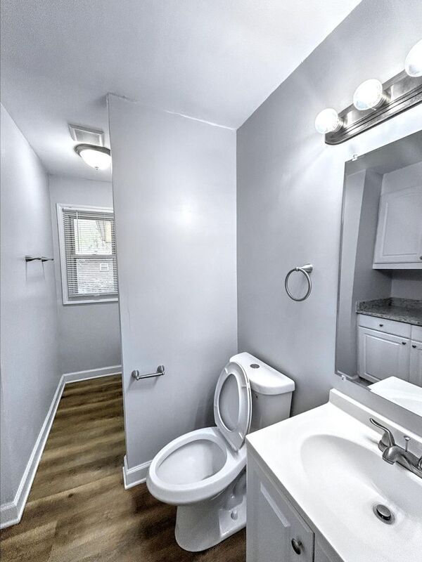 Foto del edificio - 1260 Sydnor Ave