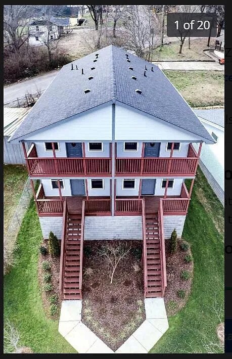 Primary Photo - 3203 Curtis St