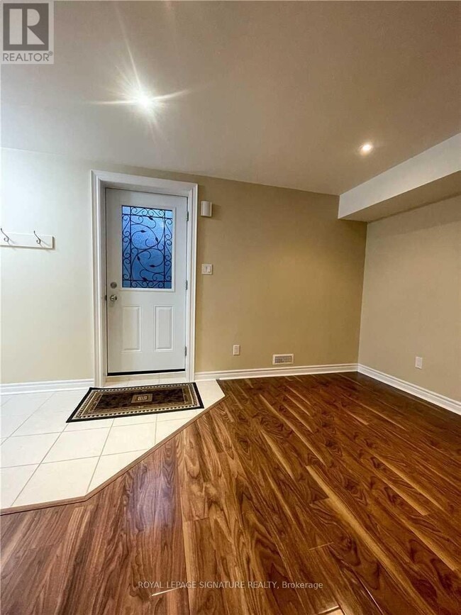 Building Photo - 95 Valleycreek Dr