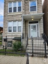 Building Photo - 1950 S Trumbull Ave