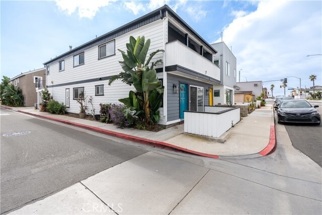 Building Photo - 212 Orange St