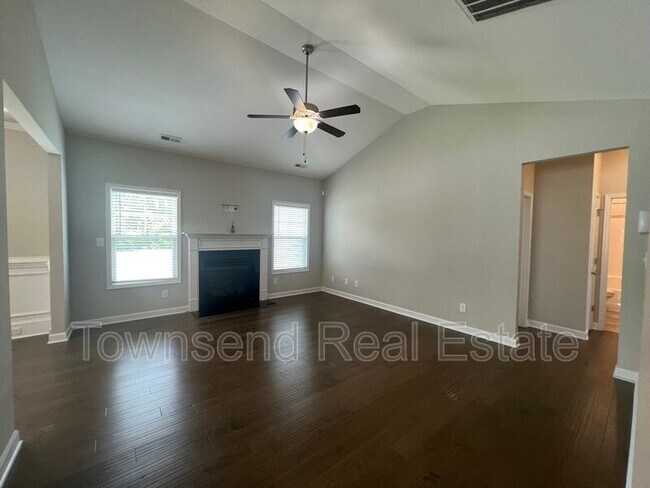 Foto del edificio - 2513 Owlands Ct