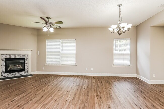 Building Photo - 414 Tribune Dr