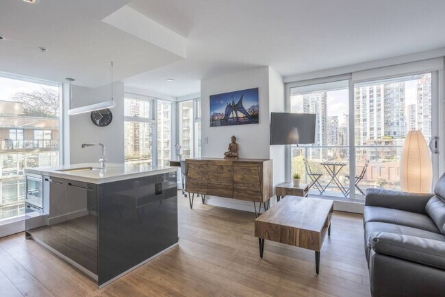 Photo du bâtiment - 777-777 Richards St