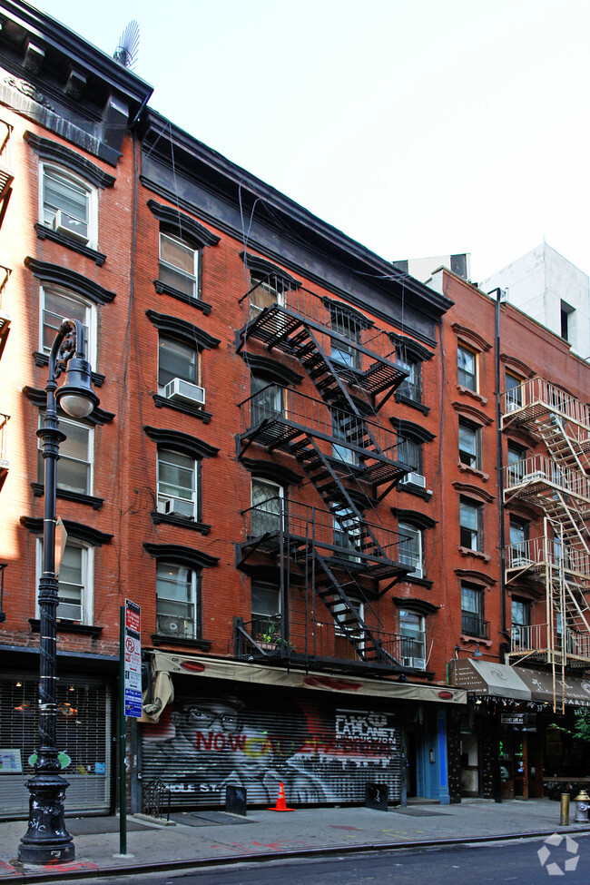 Building Photo - 175  Ludlow Street