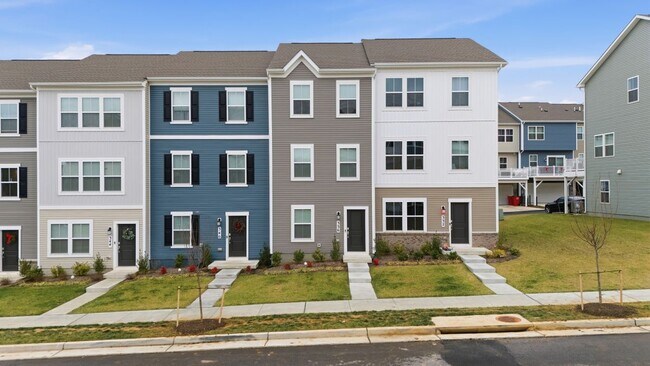 Foto del edificio - 336 Mineral Springs Rd