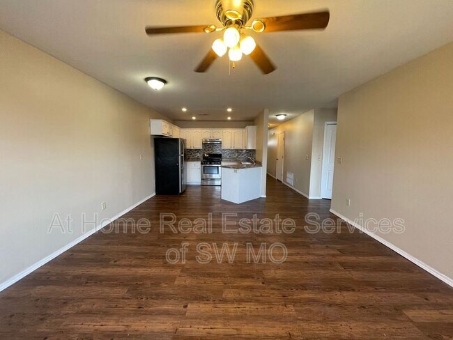 Foto del edificio - 1115 S Clifton Ave