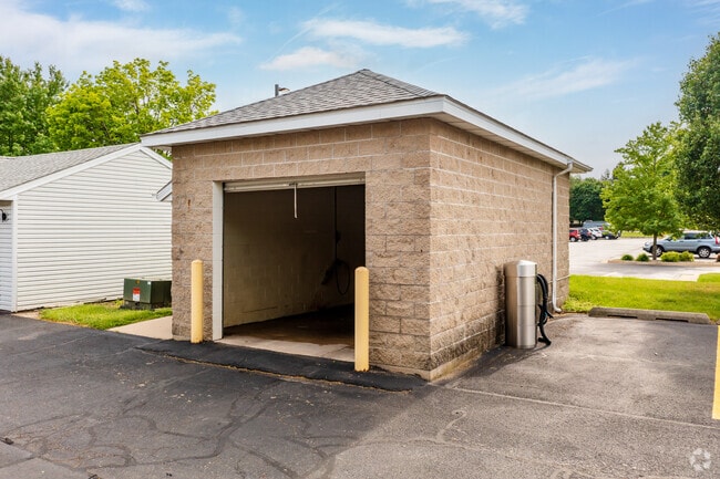 Car Wash + Vacuum - Ironwood Apartments, LLC