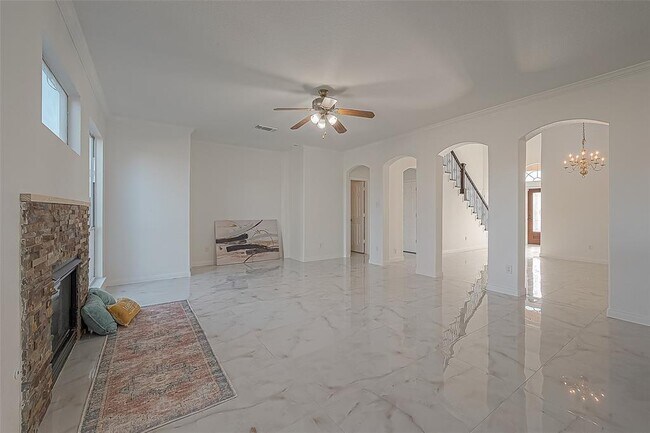 Foto del edificio - 16746 Spring Barker Dr