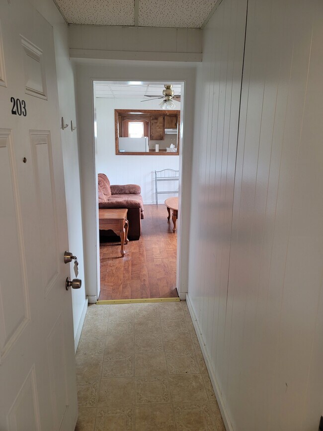 Foto del edificio - 41 E Main St