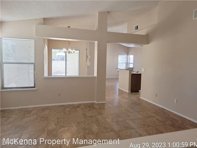 Building Photo - 3 br, 2 bath House - 1960 Magnolia Drive