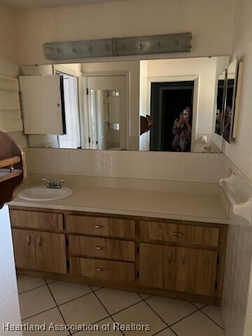 Building Photo - 303 E Waterway Ave NW