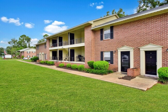Building Photo - Shoreham Apartments