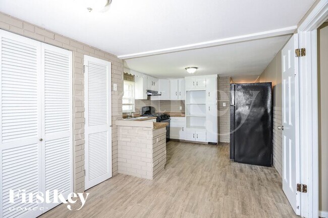 Foto del edificio - 2293 Maxville Ln