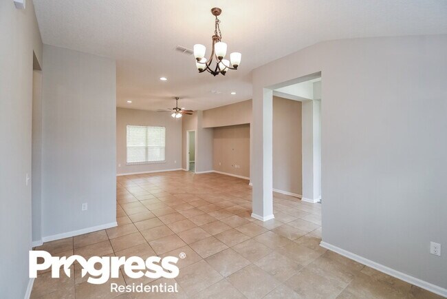 Building Photo - 75094 Fern Creek Dr