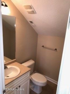 Building Photo - 3 br, 2.5 bath House - 164 Cypress Ln.