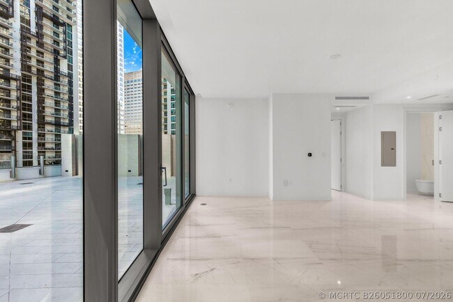 Building Photo - 300 Biscayne Blvd Way