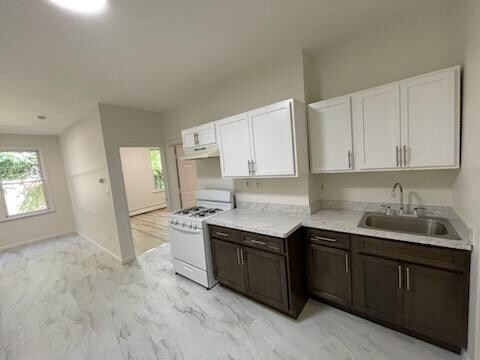 Building Photo - 235 Ave E