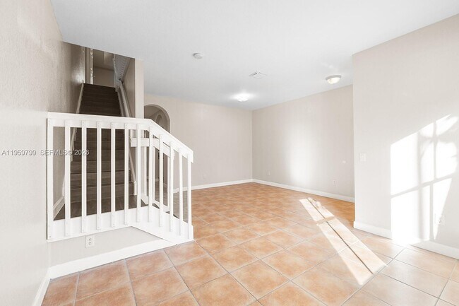 Building Photo - 3952 SW 157th Ave