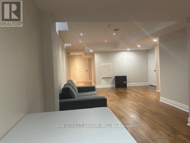 Building Photo - 23 Casabel Dr