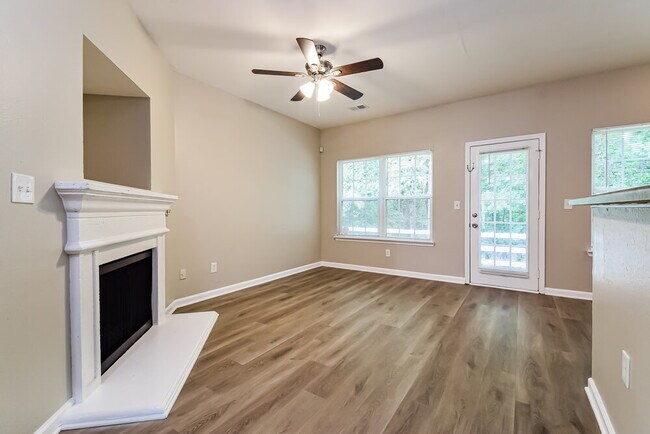 Foto del edificio - 2813 Windsor Forrest Ct