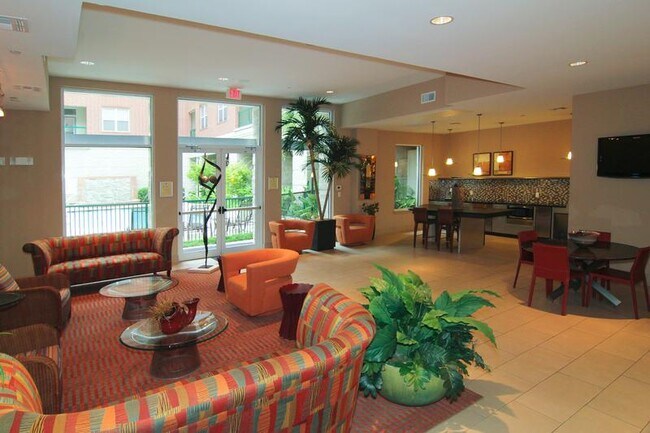 Common Meeting Area - 300 St Joseph Pky