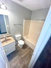 Building Photo - Cove at Center Point