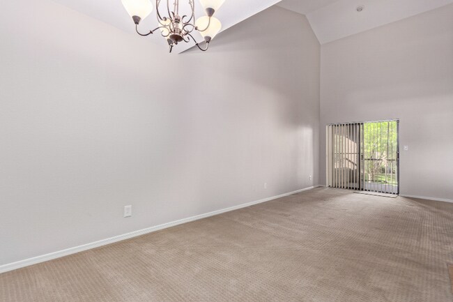 Foto del edificio - 9550 N 94th Pl