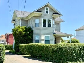 Building Photo - 64 Osborne Ave
