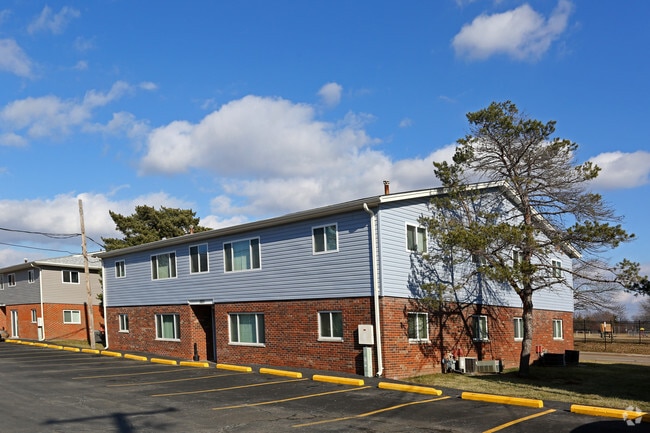 Building Photo - The Georgetown Apartments