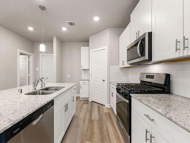 Foto del edificio - 3114 Moonlit Mesa Ln