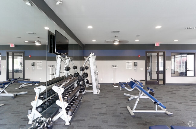 Fitness Center - Alinium at Zionsville