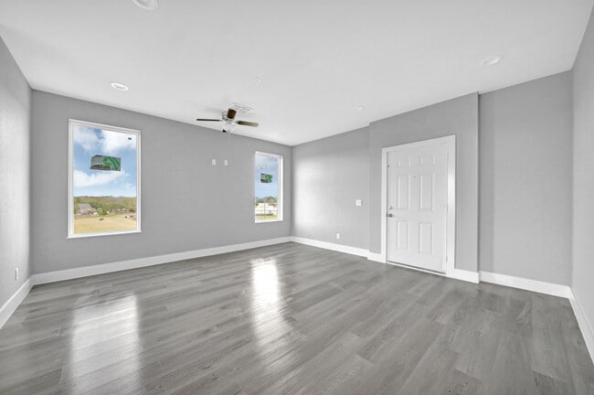 Building Photo - Harvest Moon Apartments